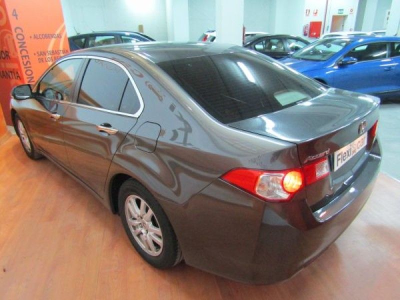 Honda Accord 2.2 i-DTEC Elegance
