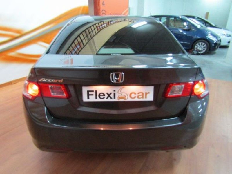 Honda Accord 2.2 i-DTEC Elegance