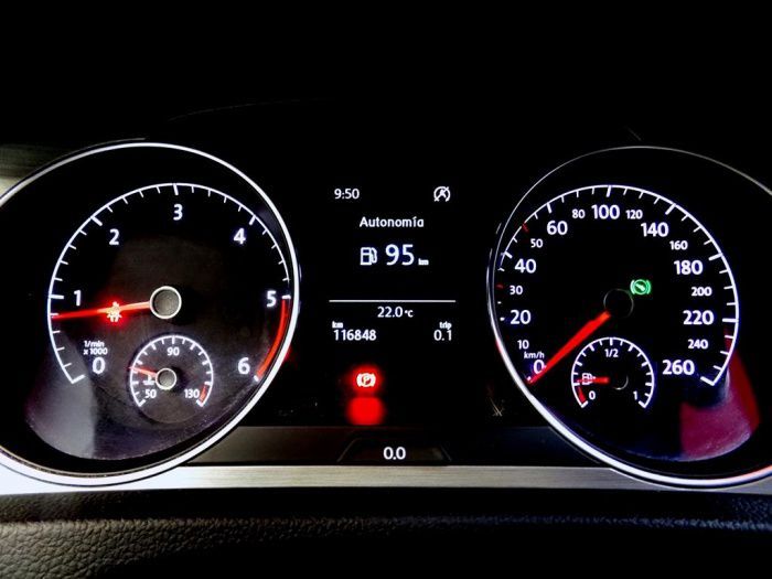 Volkswagen Golf 1.6TDI CR BMT Sport DSG 105