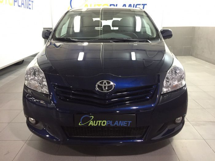 Toyota Corolla Verso 2.2D4D Sol