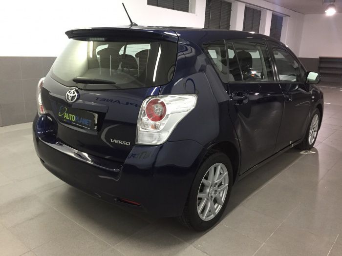 Toyota Corolla Verso 2.2D4D Sol