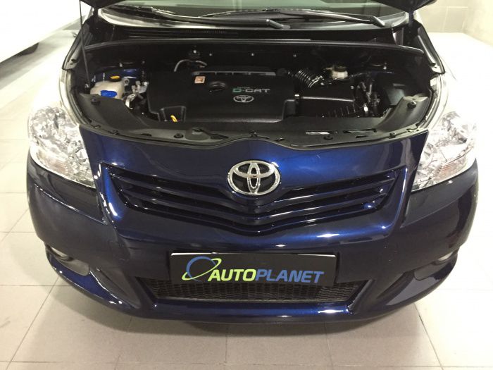 Toyota Corolla Verso 2.2D4D Sol