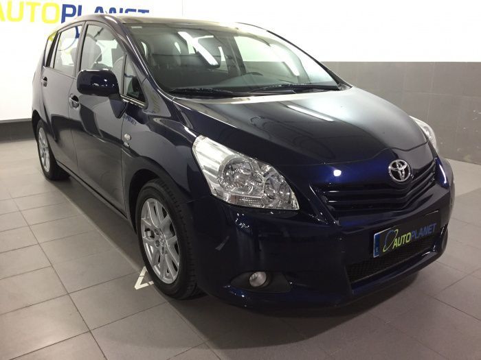 Toyota Corolla Verso 2.2D4D Sol