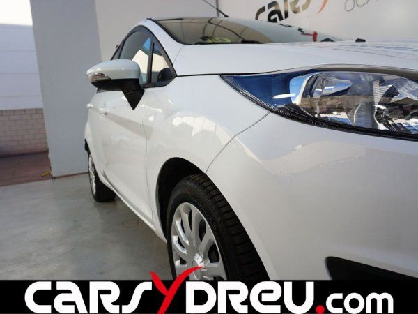 Ford Fiesta 1.5 TDCi 75cv Trend 5p