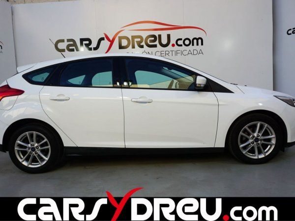 Ford Focus 1.6 TDCi 115cv Trend 
