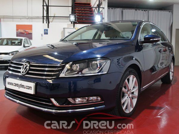 Volkswagen Passat 2.0 TDI 140 DSG Highline Bluemotion Tech