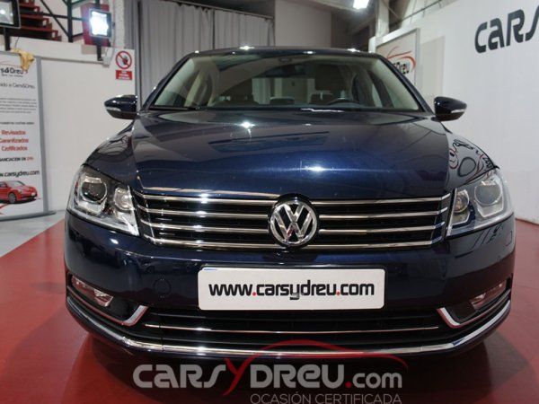 Volkswagen Passat 2.0 TDI 140 DSG Highline Bluemotion Tech