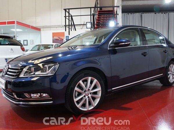Volkswagen Passat 2.0 TDI 140 DSG Highline Bluemotion Tech