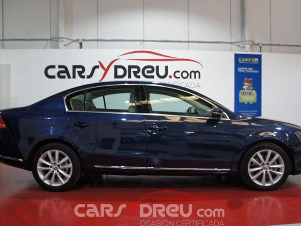 Volkswagen Passat 2.0 TDI 140 DSG Highline Bluemotion Tech