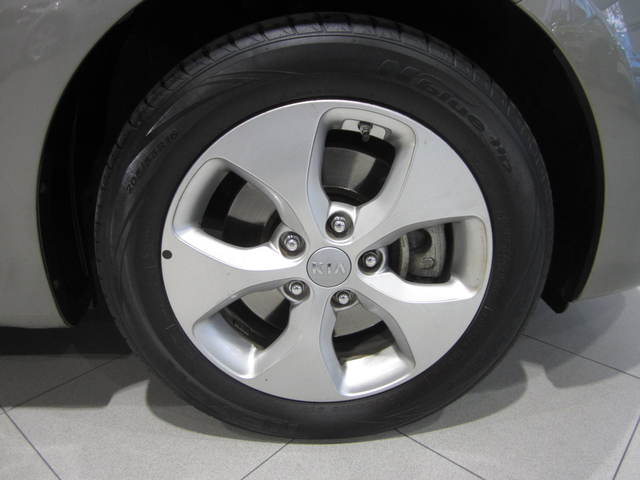 Kia Carens 1.6 GDi Drive 99 kW (135 CV)