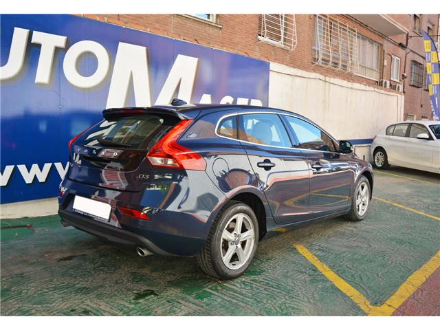 Volvo V40 D3 Momentum 150 cv