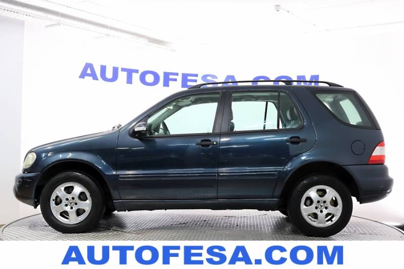 Mercedes-Benz ML 270 ML 270 CDI 163cv 5p Auto 4x4