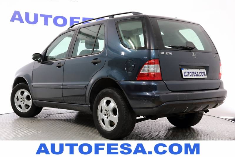 Mercedes-Benz ML 270 ML 270 CDI 163cv 5p Auto 4x4
