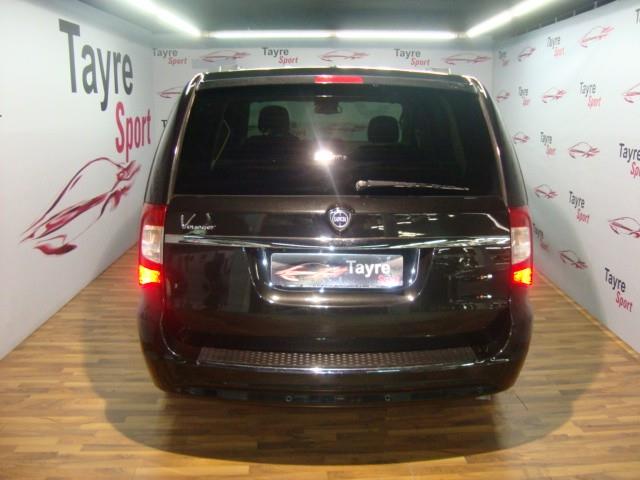 Lancia Voyager 2.8 CRD GOLD