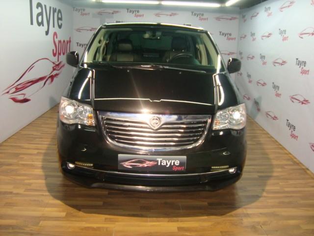 Lancia Voyager 2.8 CRD GOLD