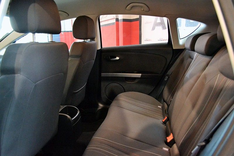 Seat Leon 1.6 TDI 105cv DSG Style Copa