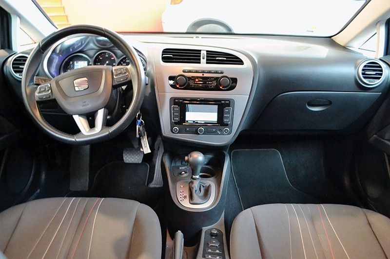 Seat Leon 1.6 TDI 105cv DSG Style Copa
