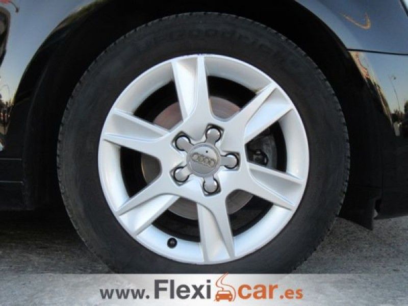 Audi a3 1.6 TDI e 105cv Attraction