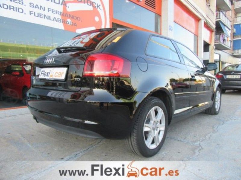 Audi a3 1.6 TDI e 105cv Attraction