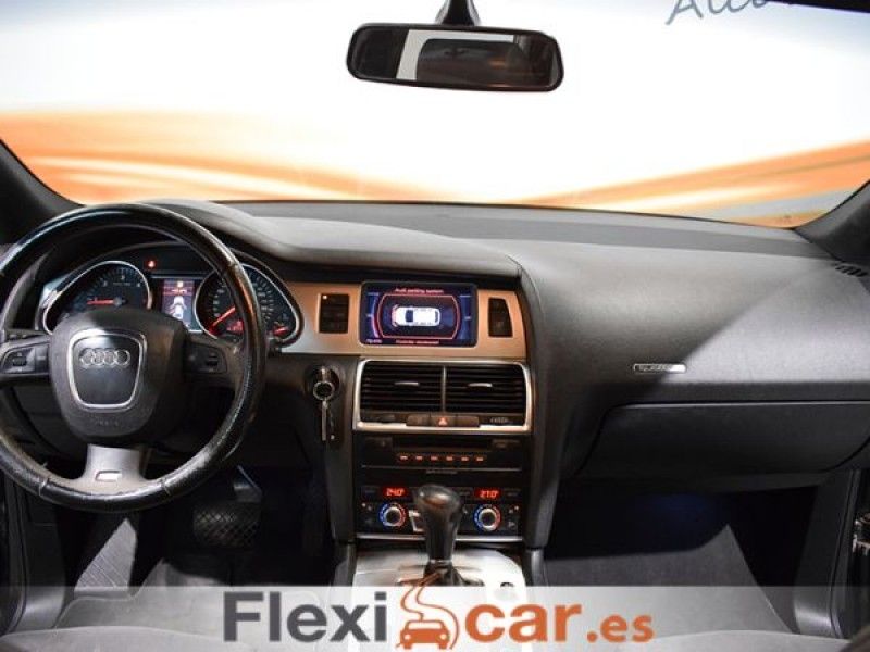 Audi Q7 3.0 TDI quattro tiptronic