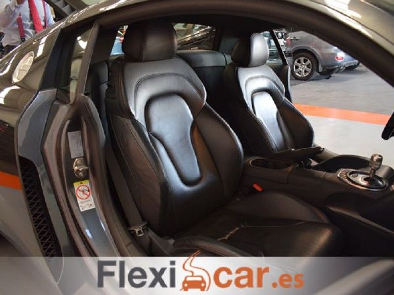 Audi R8 4.2 FSI V8 quattro R tronic