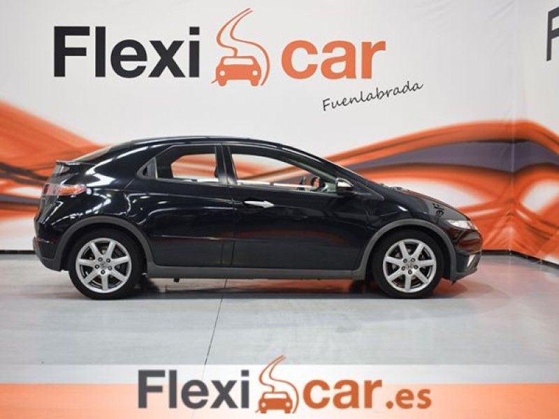 Honda Civic 1.8 i-VTEC Sport