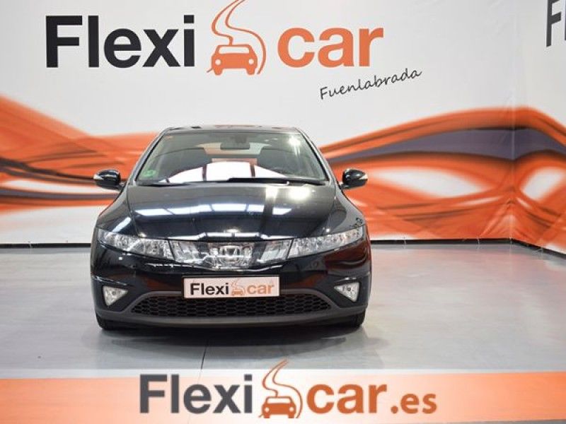 Honda Civic 1.8 i-VTEC Sport