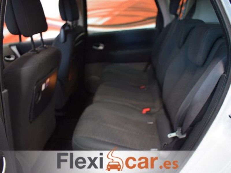Renault Scenic Dynamique 1.6 16V Auto