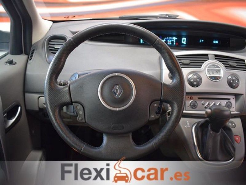 Renault Scenic Dynamique 1.6 16V Auto