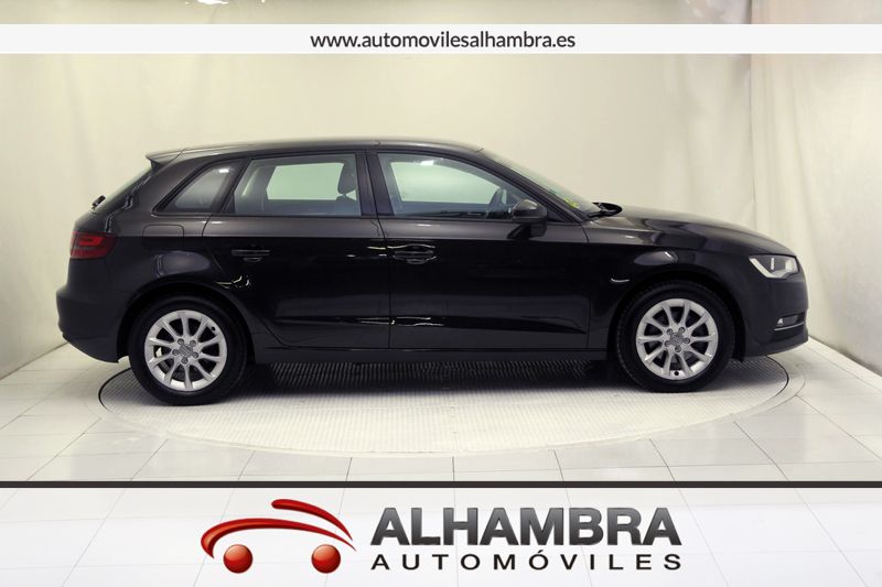 Audi a3 SPORTBACK 2.0 TDI ATTRACTION EDICION ESPECIAL