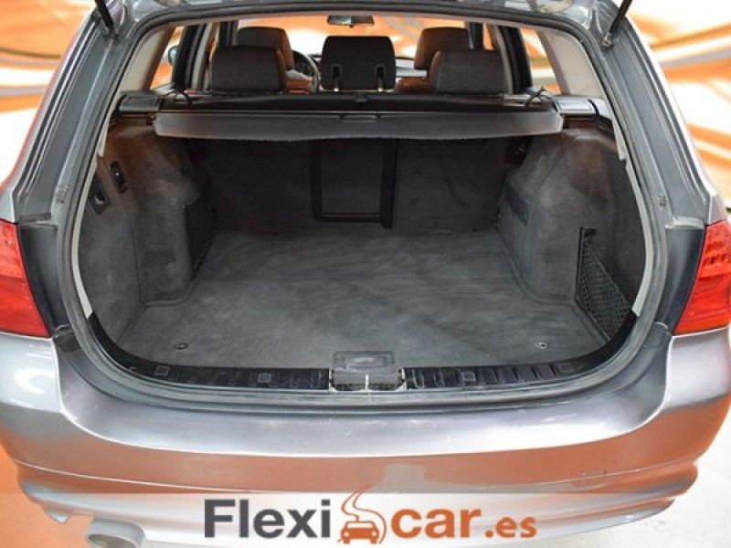 BMW 320 320d Touring