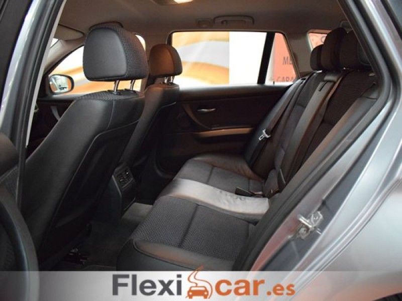 BMW 320 320d Touring