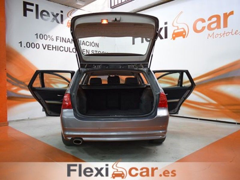 BMW 320 320d Touring