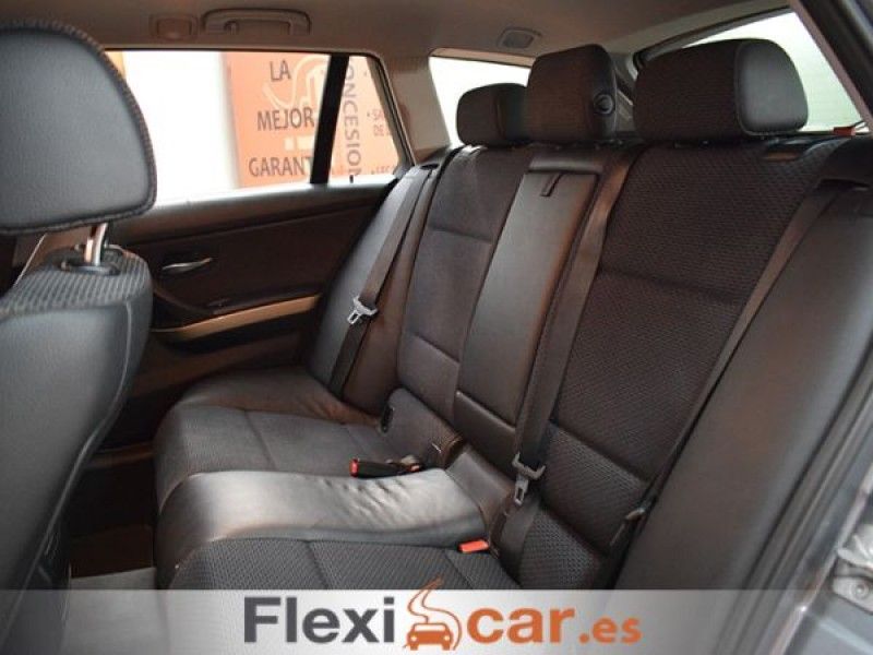 BMW 320 320d Touring