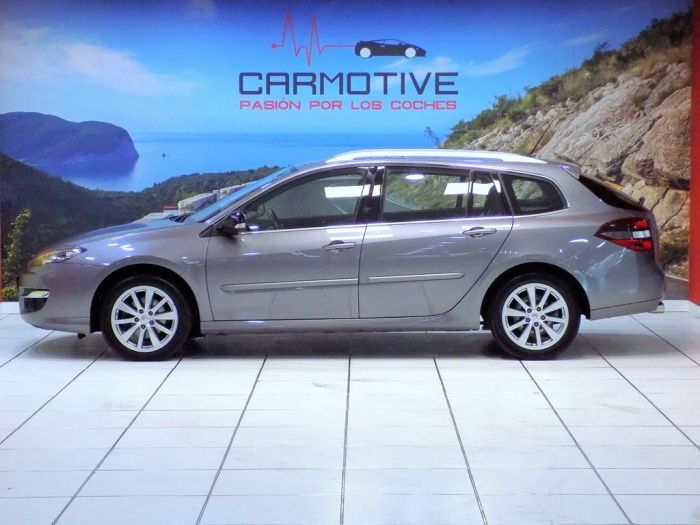 Renault Laguna G.Tour 2.0dCi En. Dynamique Tom Tom