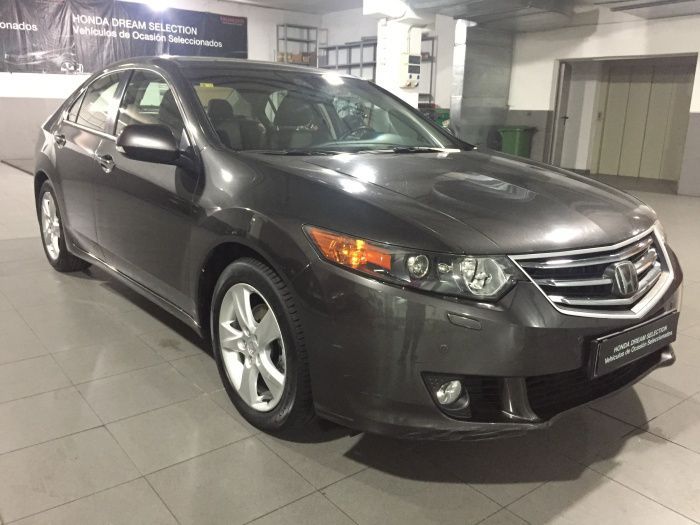 Honda Accord 2.2i-DTEC Luxury Innova Aut.