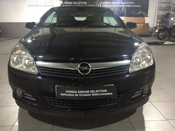 Opel Astra Twin Top 1.9CDTi Cosmo