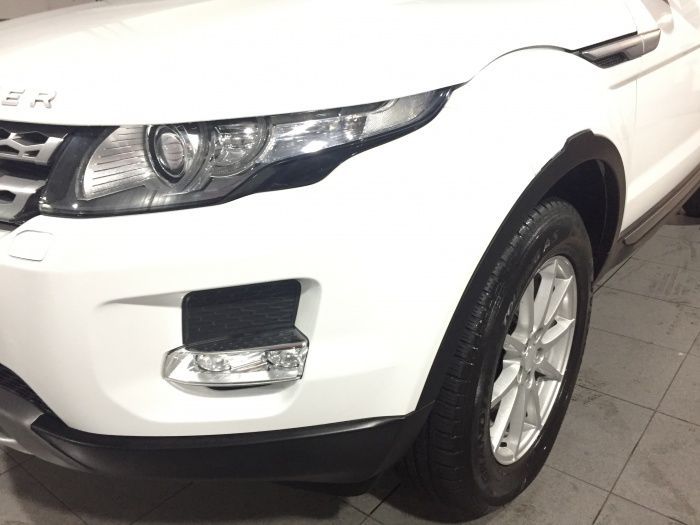 Land Rover Range Rover Evoque 2.2L eD4 Pure 4x2