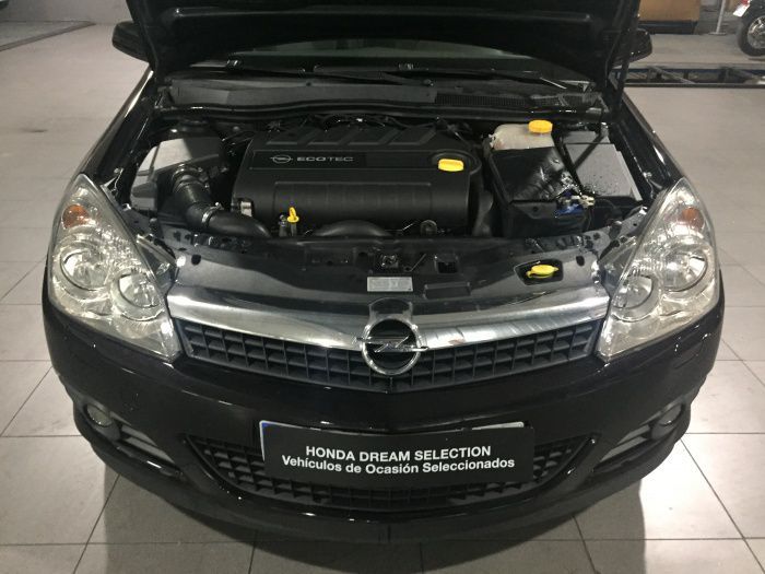 Opel Astra Twin Top 1.9CDTi Cosmo