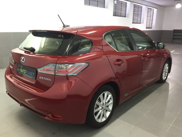 Lexus CT 200h 200h