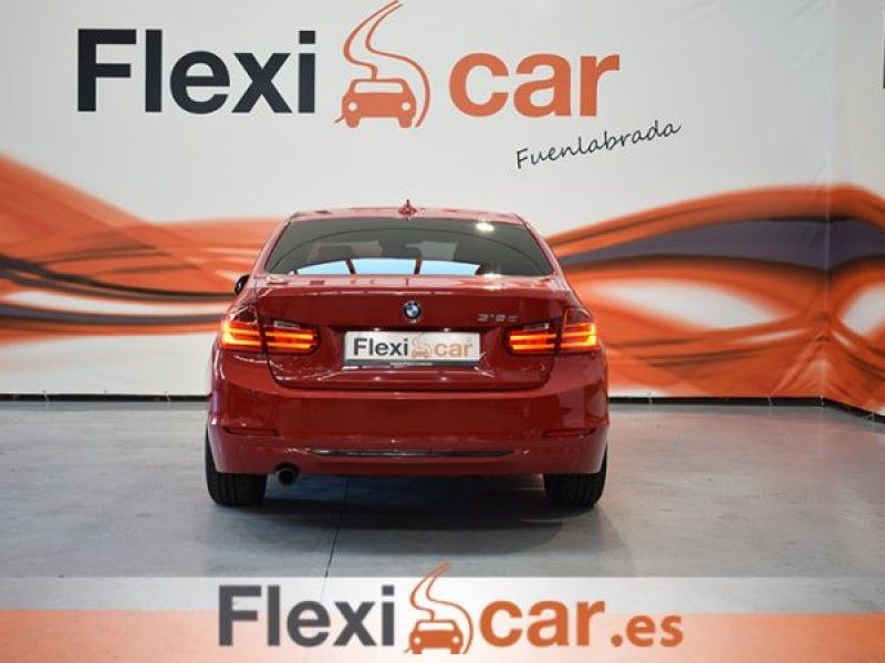 BMW 318 318d Sport