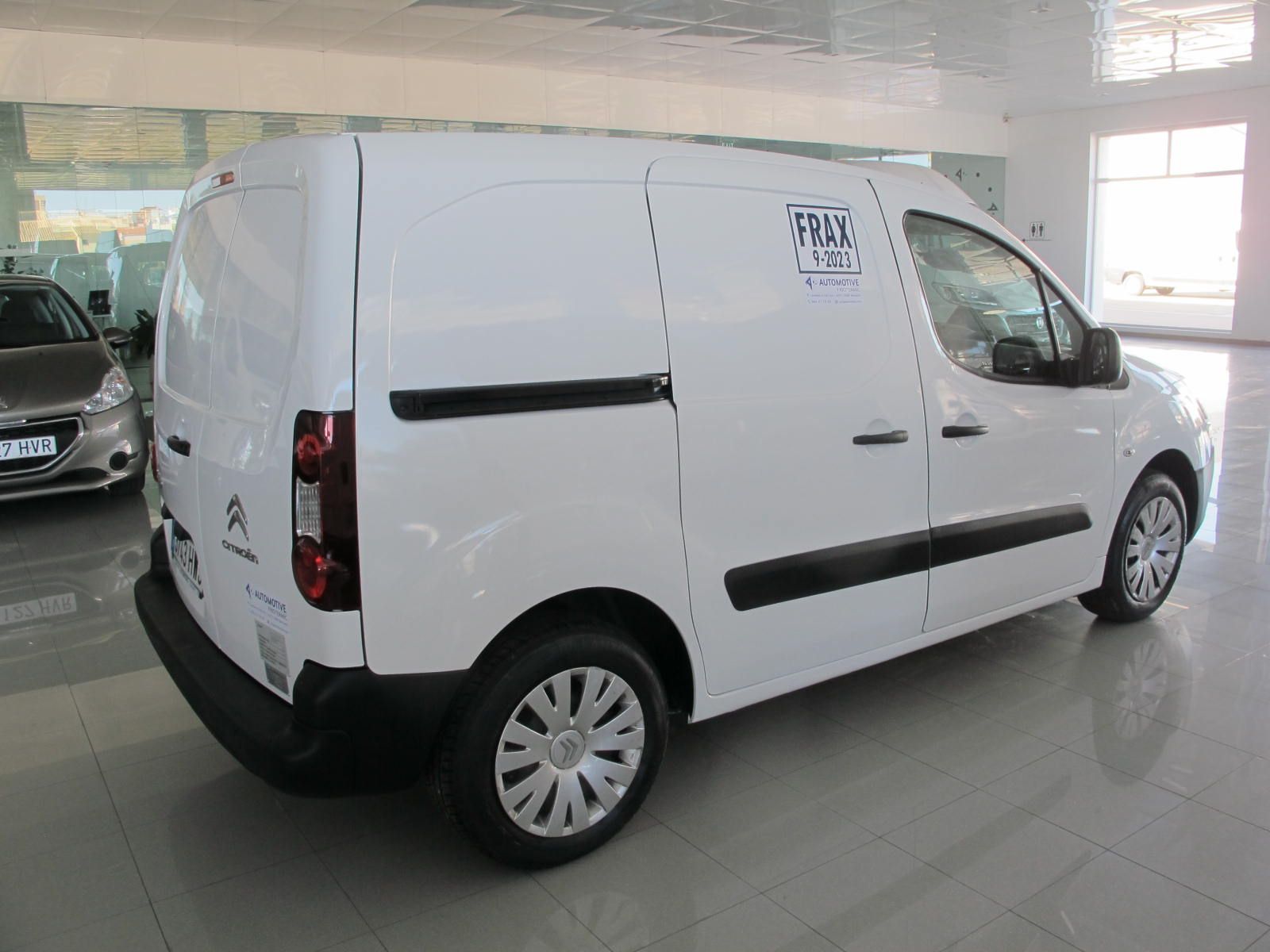 Citroen Berlingo 1.6 HDI ISOTERMO FRIGORÍFICO 0C