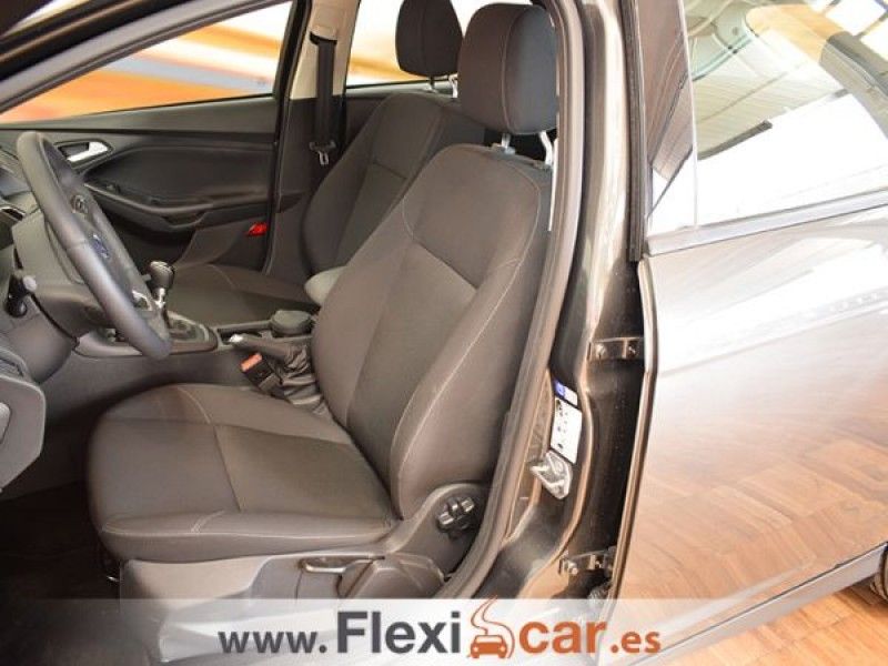 Ford Focus 1.5 TDCi E6 120cv Business