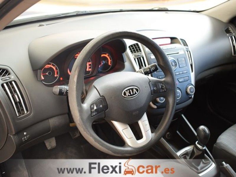 Kia cee'd 1.4 CVVT 90cv Concept