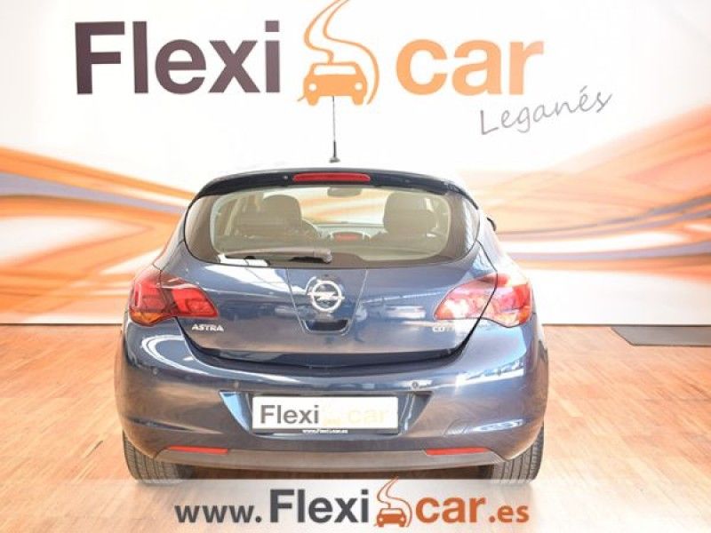 Opel Astra 1.7 CDTi 125 CV Cosmo
