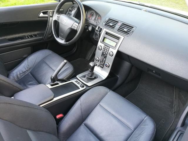 Volvo C70 2.0D Momentum acepto moto a cambio
