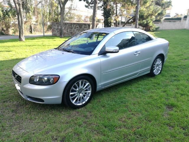 Volvo C70 2.0D Momentum acepto moto a cambio