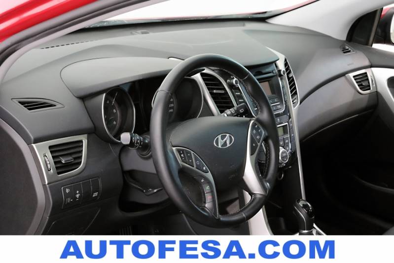 Hyundai i30 1.6 CRDi 110cv Tecno Sky Auto 5p