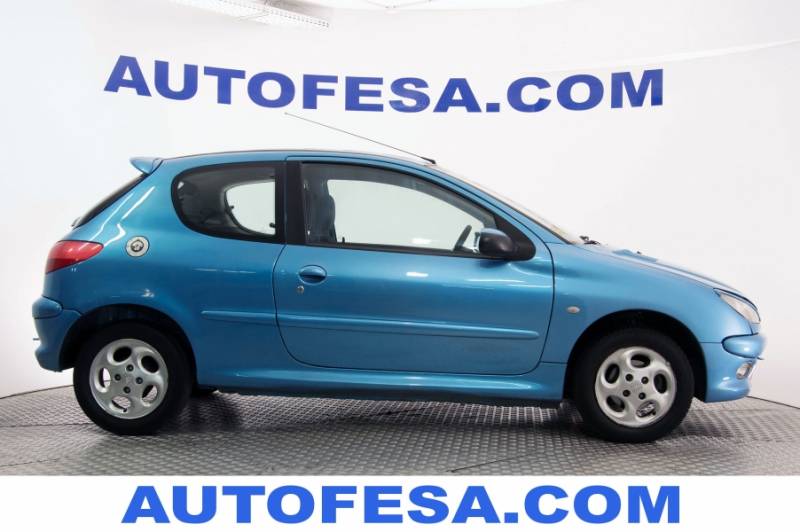 Peugeot 206 1.4 HDi 70cv XT 3p