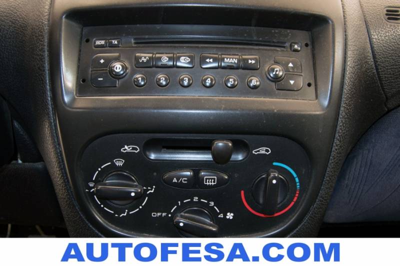 Peugeot 206 1.4 HDi 70cv XT 3p